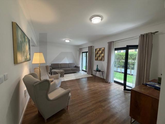 Moradia Familiar Com 3 Suites | Espaço Exterior | Estacionam. 170m² Cascais e Estoril