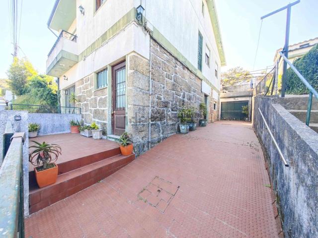 Moradia, Fânzeres e São Pedro da Cova