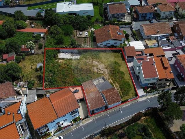 Moradia, Fânzeres e São Pedro da Cova
