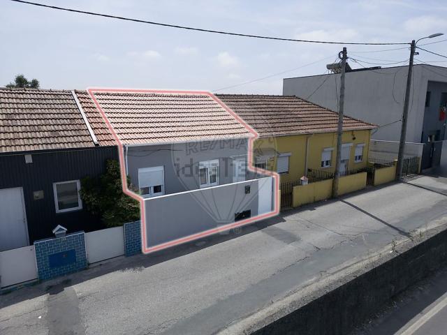 Moradia, Fânzeres e São Pedro da Cova