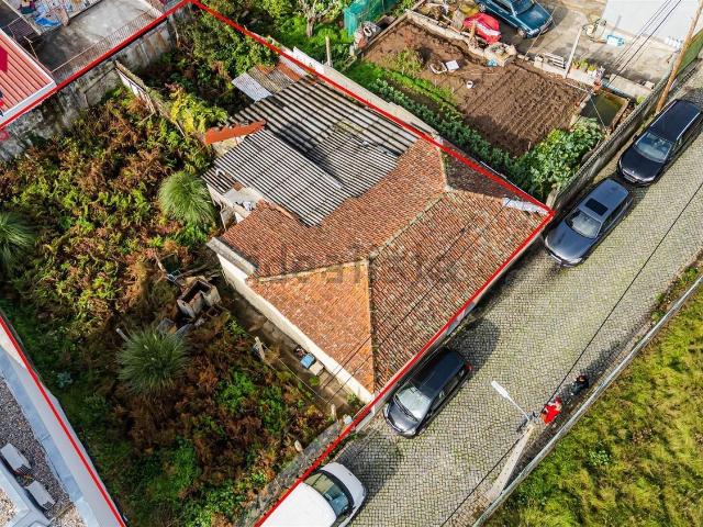 Moradia, Fânzeres e São Pedro da Cova