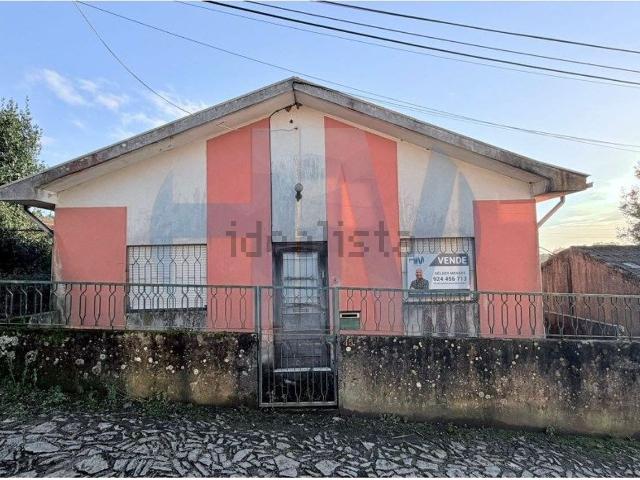 Moradia, Fânzeres e São Pedro da Cova