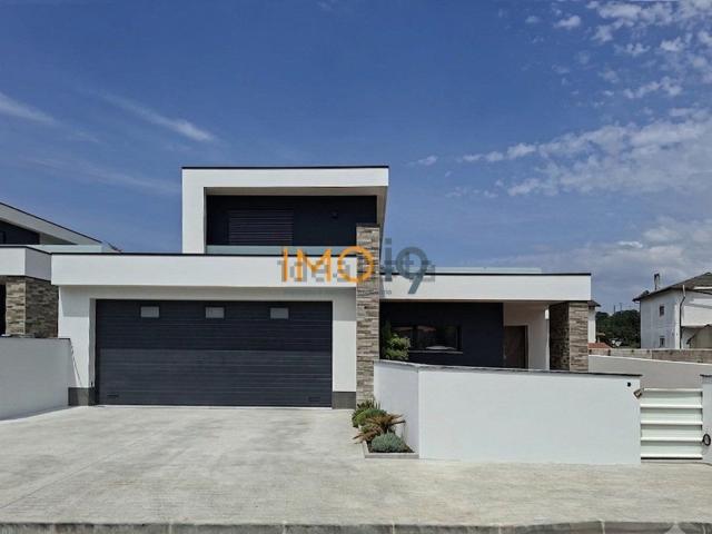 Moradia, Fátima