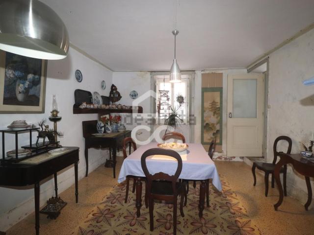 Moradia, Fenais da Ajuda