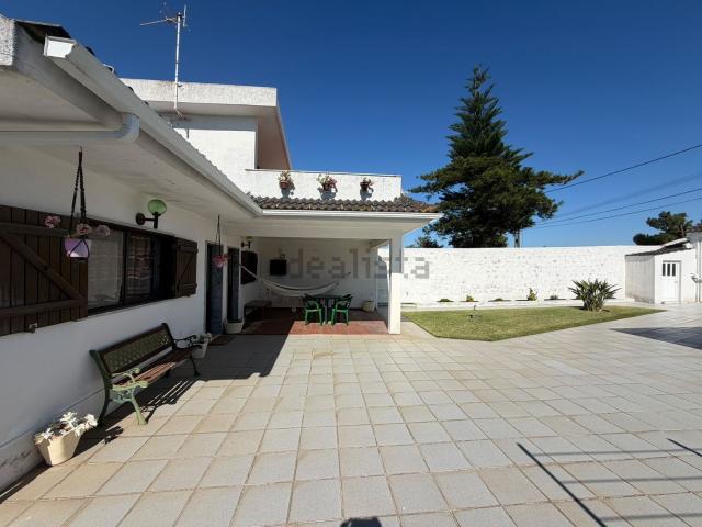 Moradia, Fernão Ferro
