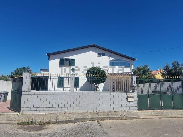 Moradia, Fernão Ferro