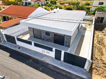 Moradia, Fernão Ferro