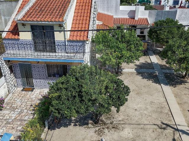 Moradia, Fernão Ferro