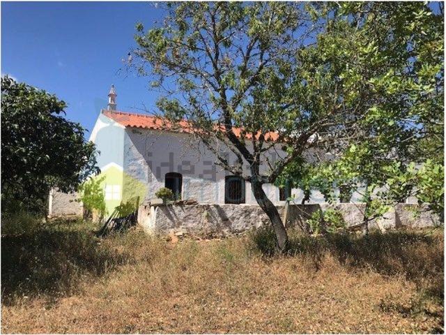 Moradia, Ferreiras