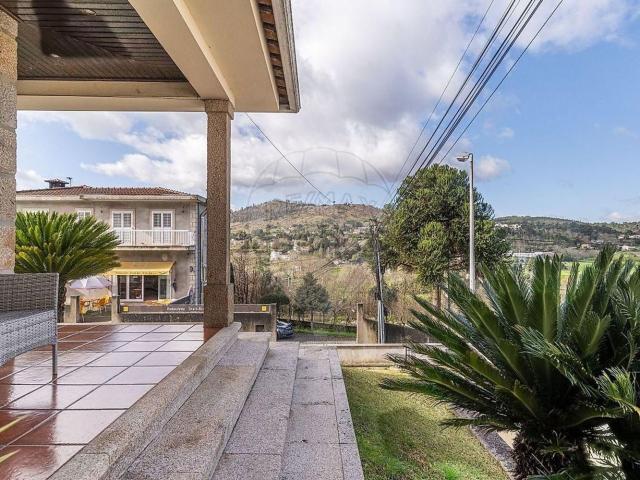 Moradia, Ferreiros e Gondizalves