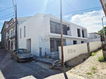Moradia, Ferreiros e Gondizalves