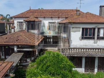 Casa à venda em Fiães - Piscina