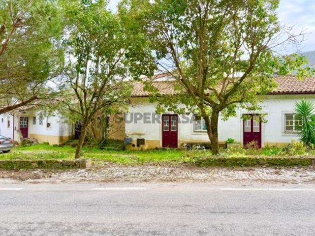 MORADIA FIGUEIRÓ DOS VINHOS