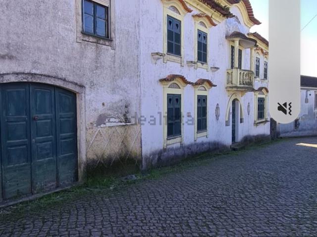 Moradia, Folgosa