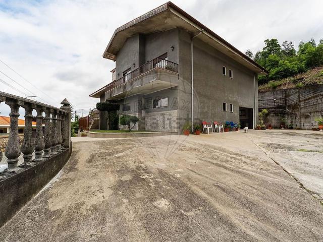 Moradia, Fornelo