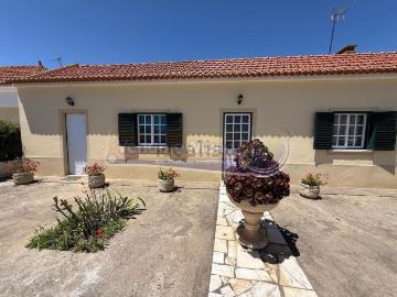 Moradia, Foros de Salvaterra