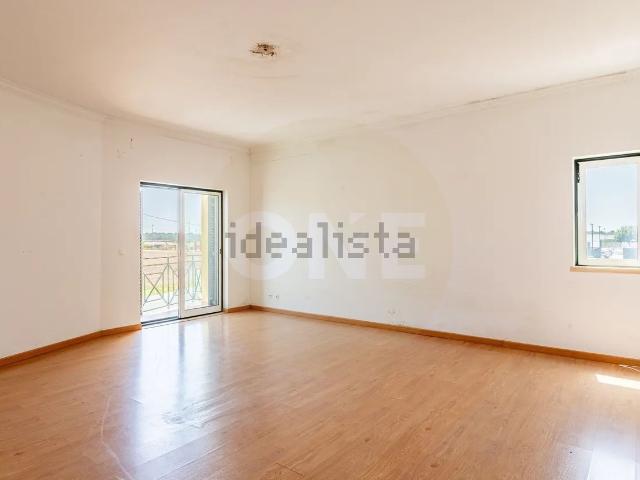 Moradia, Foros de Salvaterra