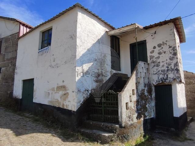 Moradia, Frende