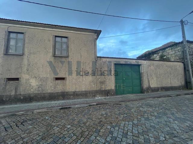 Moradia, Muro