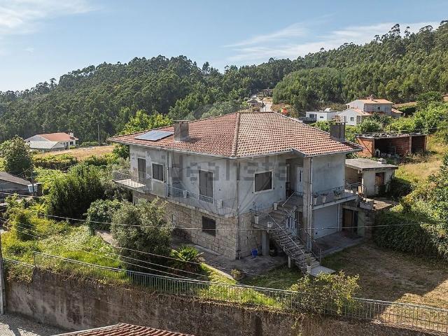 Moradia, Guisande e Oliveira São Pedro