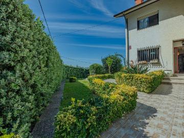 Rua Do Rio De Valadarinhos, Gulpilhares e Valadares, Vila Nova de Gaia, Distrito de Porto