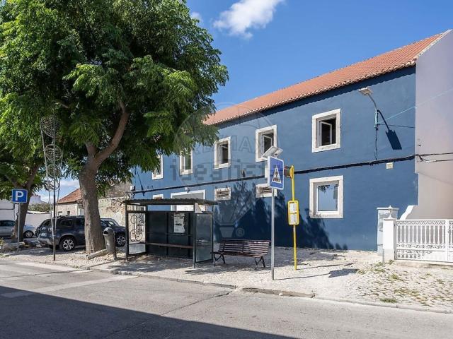 Moradia, Gaio Rosário e Sarilhos Pequenos