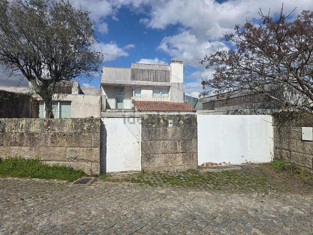 Moradia, Galegos