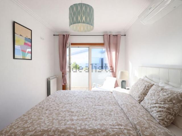 Moradia geminada em Estoril, Cascais e Estoril