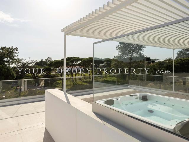 Moradia Geminada em Villas Alvas 324m² Alte