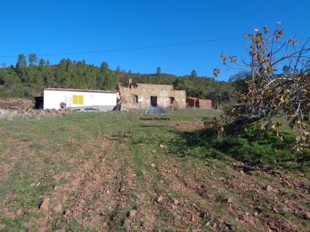 Moradia Geminada inserida num terreno de 4.694m2 |Freixo Seco | Salir