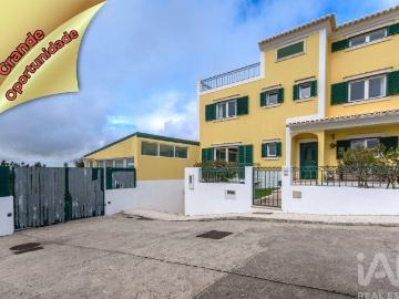 Moradia geminada T4 em Caldas da Rainha Nossa Senhora do P. 249m² Caldas da Rainha Nossa Senhora do Pópulo Coto e São Greg