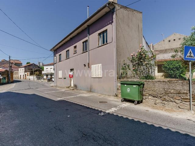 Moradia Geminada T4 / Fundão, Salgueiro