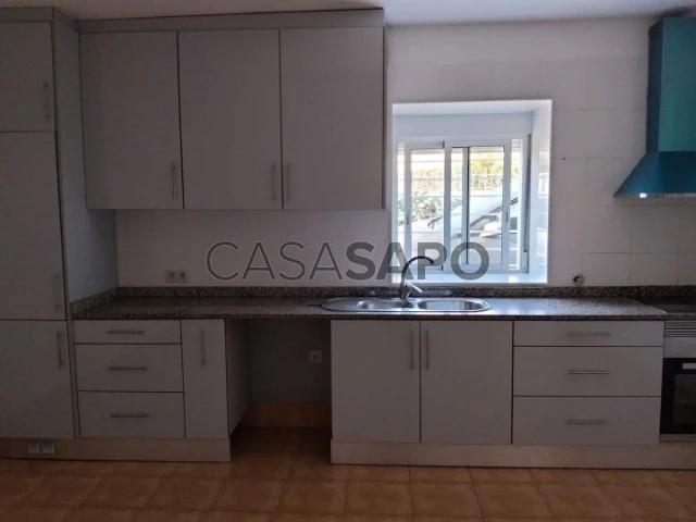 Moradia Geminada T4 para alugar em Vila Nova de Gaia