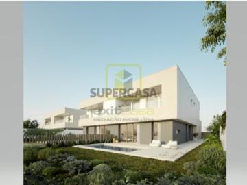 Moradia Geminada T4 Venda em Oliveirinha,Aveiro