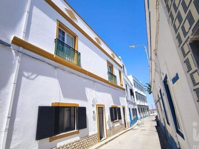 Moradia geminada T5 em Moncarapacho e Fuseta de 190 m² 190m² Moncarapacho e Fuseta