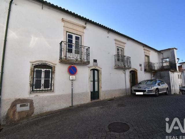 Moradia geminada T5 em São Miguel, Santa Eufémia e Rabaçal d. 460m² Penela São Miguel