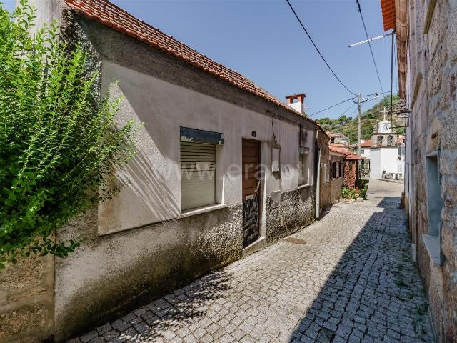Moradia Geminada T1 / Sabugal, Bendada