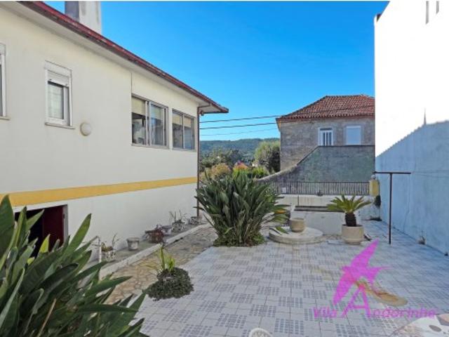Moradia Geminada T2 a 5 minutos a pé do centro das Neves Viana do Castelo