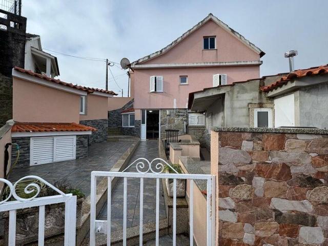 Moradia geminada T2 em Cambra e Carvalhal de Vermilhas de 34,27 m²
