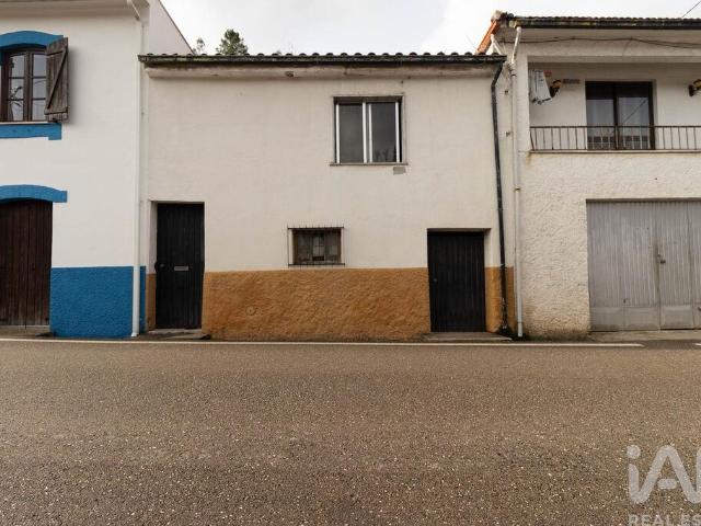 Moradia geminada T2 em Poiares de 126 m²