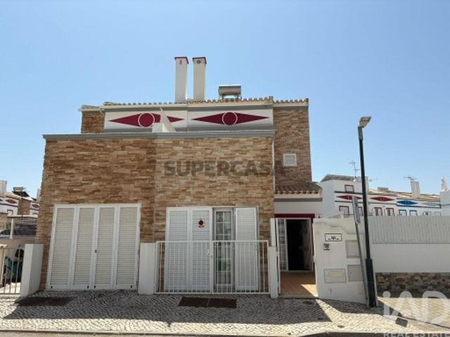 Casa / Villa T2 em Vila Nova de Cacela de 116 m²