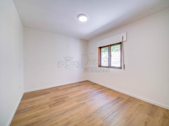 Moradia Geminada T2 para arrendar em Creixomil, Guimarães