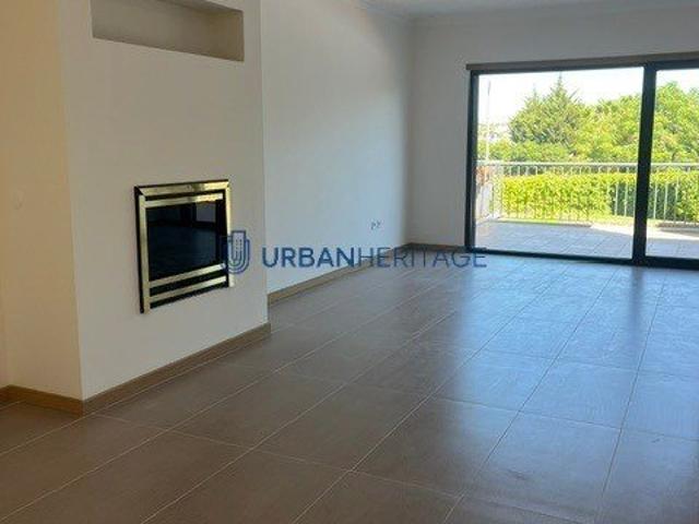 Moradia Geminada T2 Venda em Guia,Albufeira 135m² Guia