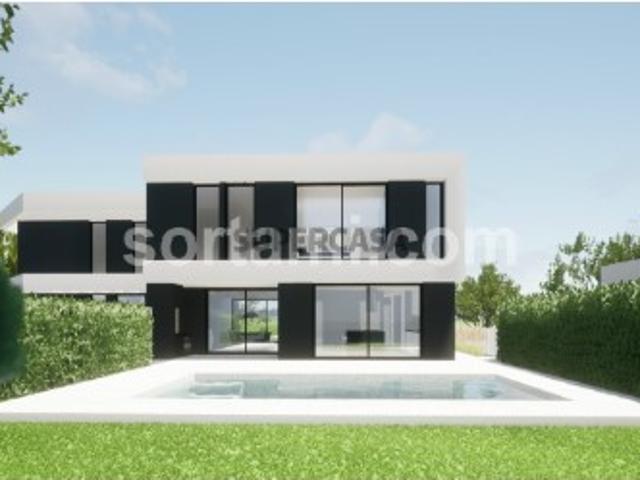 Moradia Geminada T3+1 Venda em Estômbar e Parchal,Lagoa Algarve