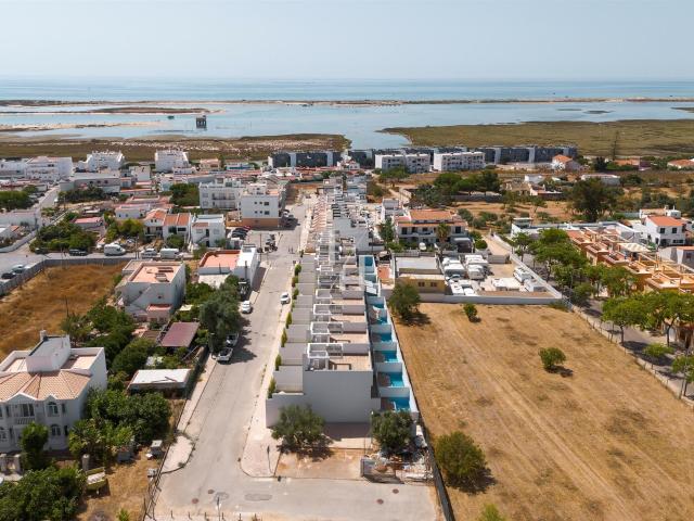 Moradia geminada T3 com piscina e vista mar e Ria Formosa na. 149m² Moncarapacho e Fuseta