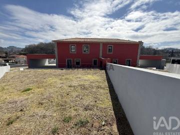 Moradia geminada T3 em Pedreira, Rande e Sernande de 187,4 m²