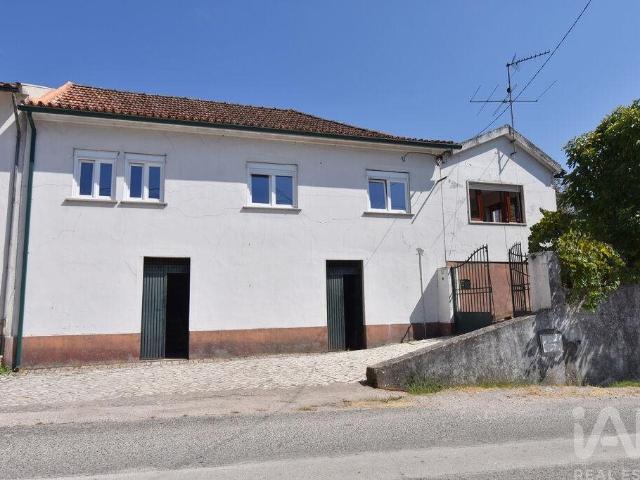 Moradia geminada T3 em São Miguel, Santa Eufémia e Rabaçal d. 225m² Penela São Miguel