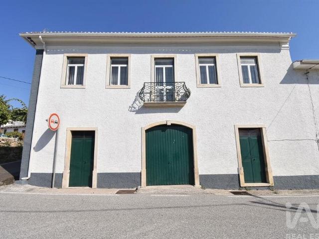 Moradia geminada T3 em São Miguel, Santa Eufémia e Rabaçal d. 310m² Penela São Miguel