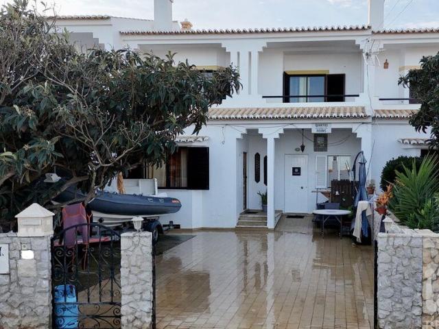 Moradia geminada T3 em Sagres de 192,6 m²