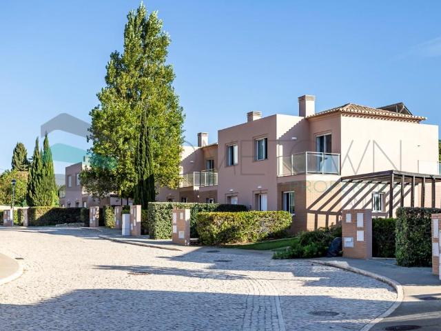 Moradia geminada V2 +1 Carvoeiro 0m² Lagoa e Carvoeiro